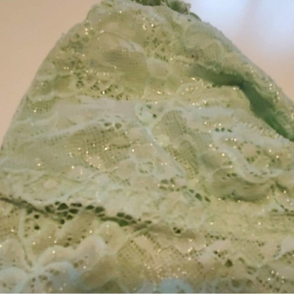 VS PINK Bralette Small - Picture 2 of 8